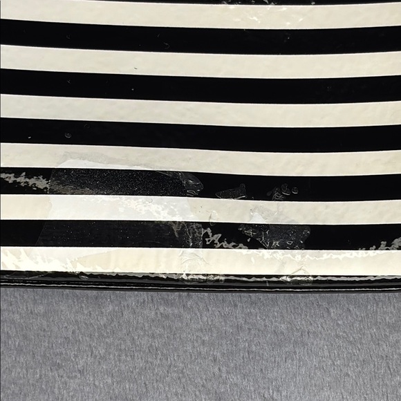 Kate Spade Black and White Striped Wristlet - Picture 8 of 10